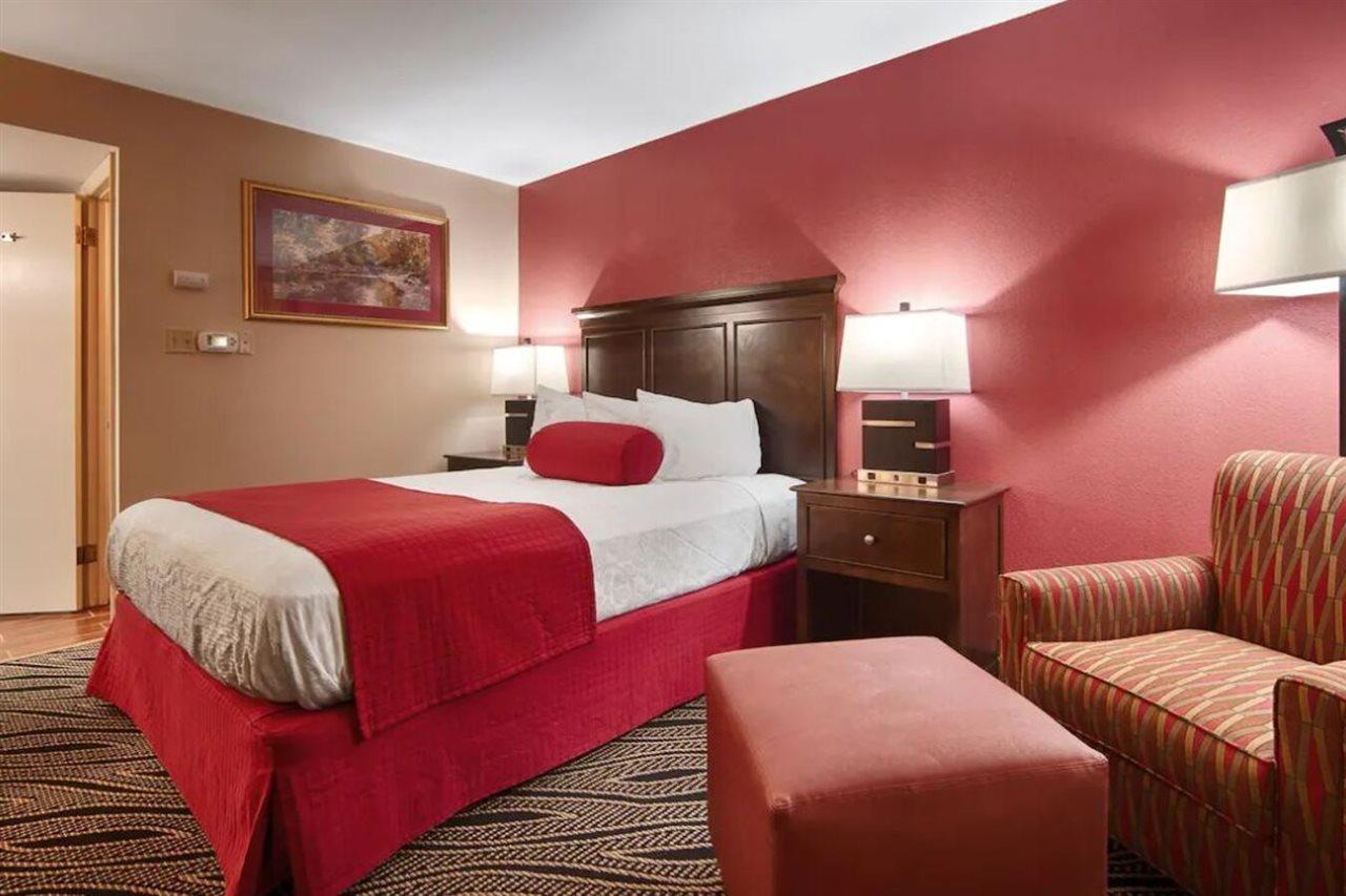 Best Western Braddock Inn La Vale Exteriör bild