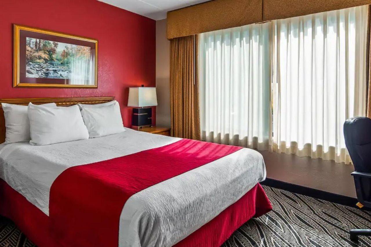 Best Western Braddock Inn La Vale Exteriör bild