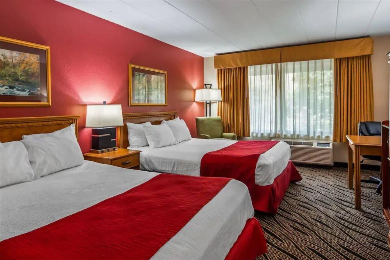Best Western Braddock Inn La Vale Exteriör bild