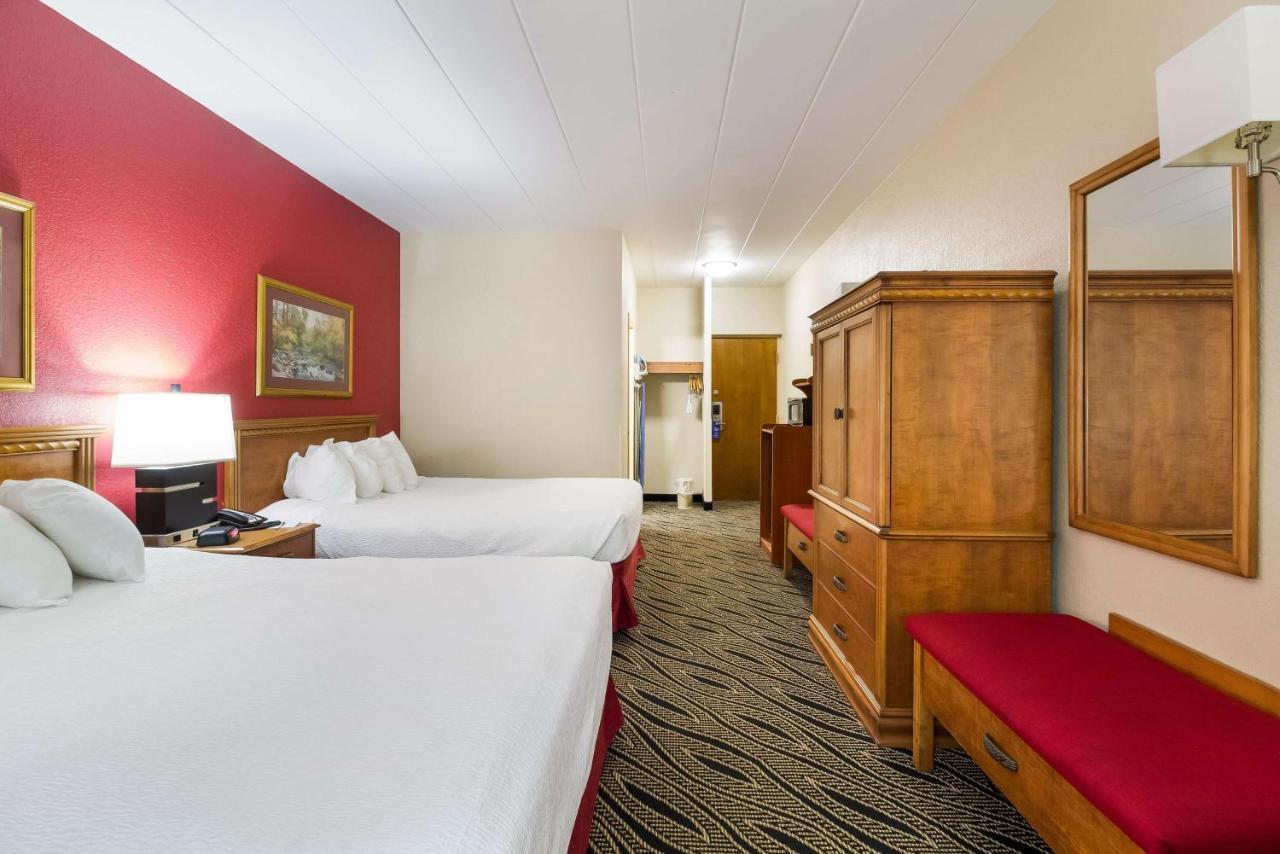 Best Western Braddock Inn La Vale Exteriör bild