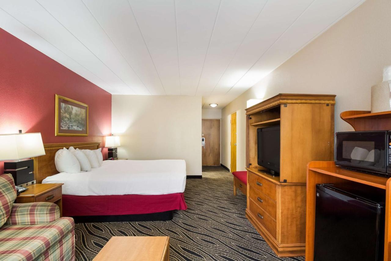 Best Western Braddock Inn La Vale Exteriör bild